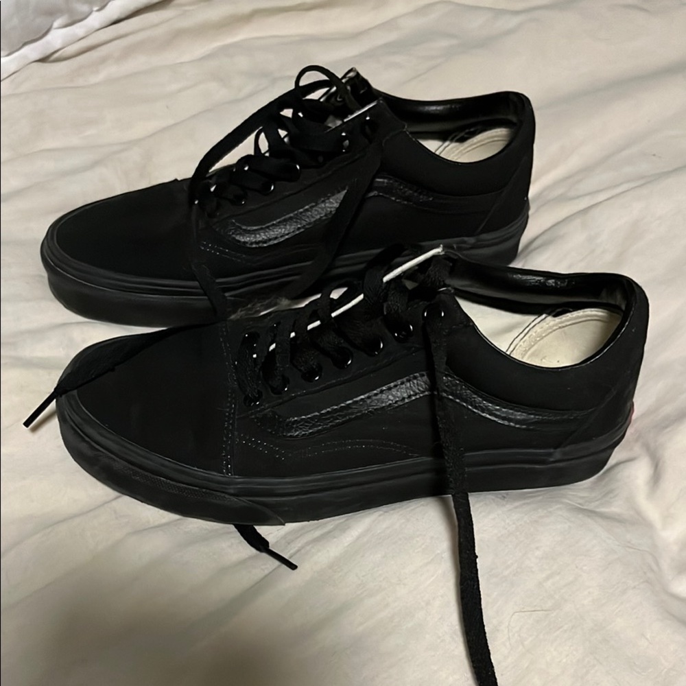Vans Black Low-Top Sneakers